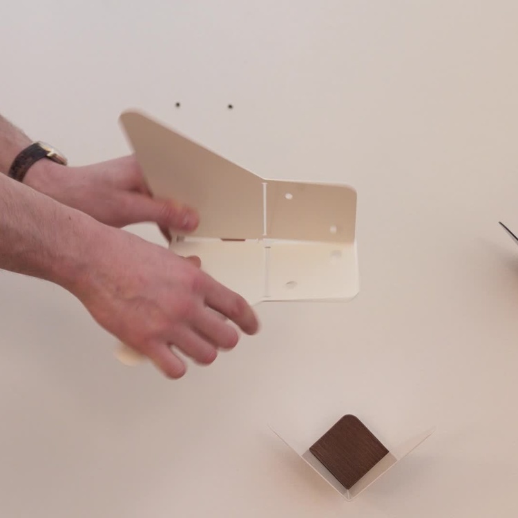 Крючок Бабочка шафранно-жёлтого цвета, M Butterflies Hook Medium Saffron Yellow