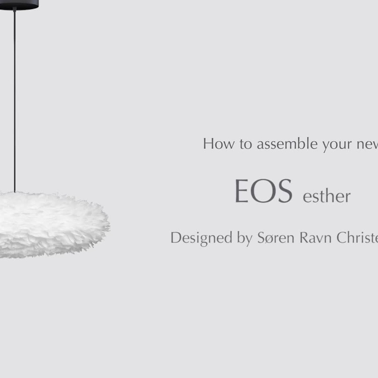 Подвесной светильник Эос Эстер на белом проводе, белые перья, M Eos Esther Hanging Lamp With White Cord Medium