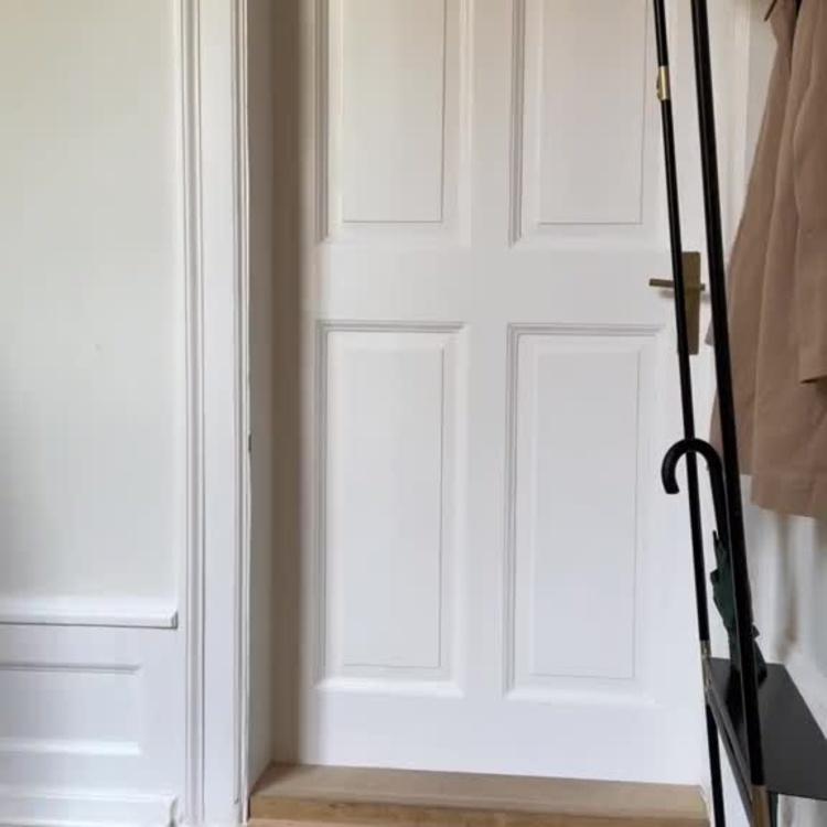 Белая напольная вешалка для одежды Лин Он Ми Lean On Me Clothes Rack White