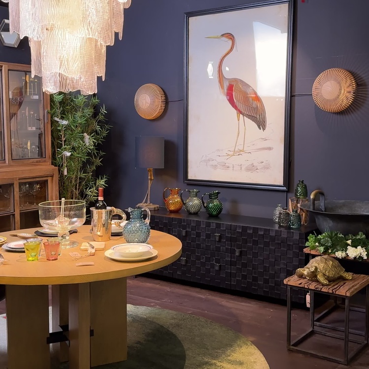 Комод-тумба под телевизор Петра Petra Sideboard RM