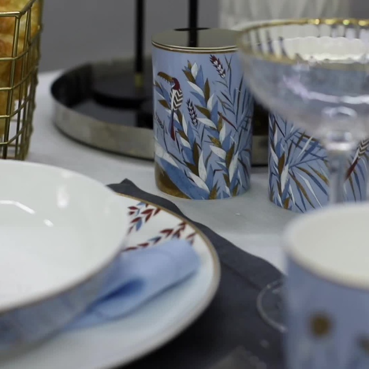 Высокая аромасвеча с туканом Африка Africa High Candle Toucan Blue