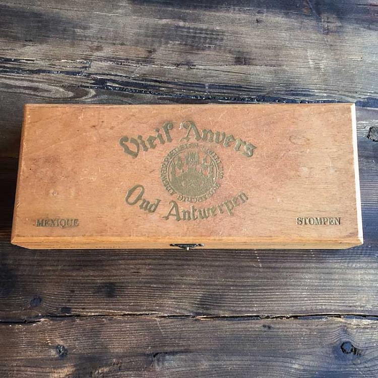 Винтажный набор из тринадцати столовых приборов Vintage Set of 13 Cuttlery Pieces