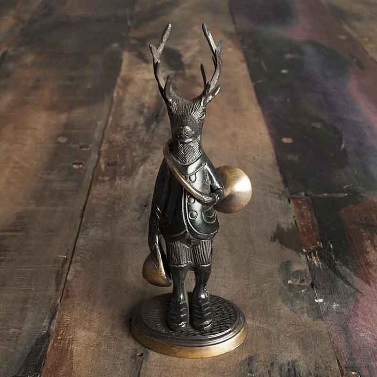 Статуэтка Олень с горном Deer With Cor