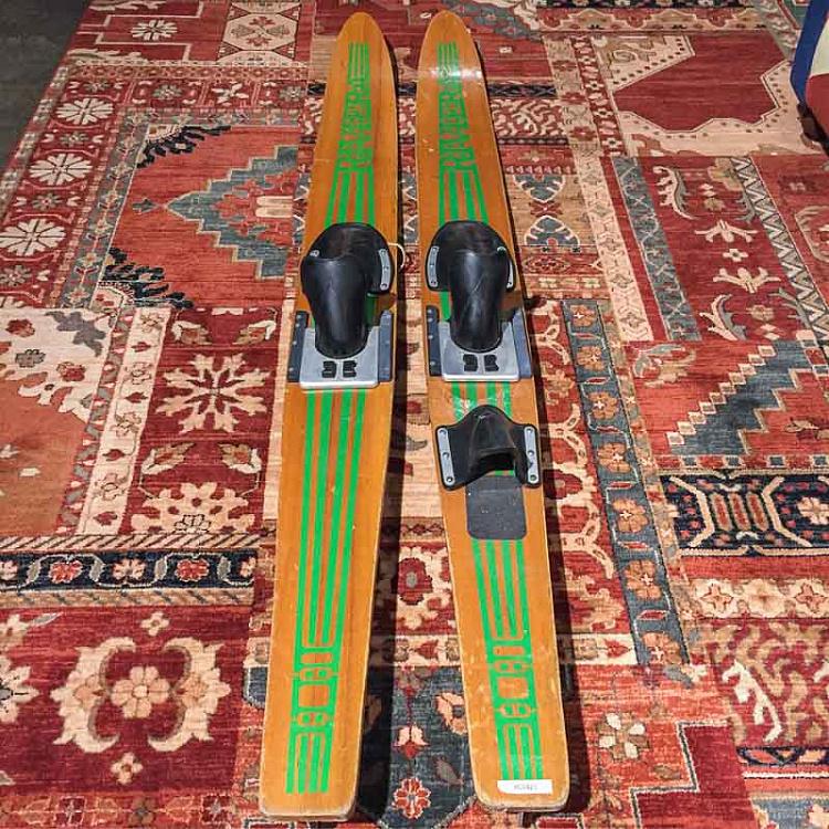 Винтажные водные лыжи Vintage English Waterskies