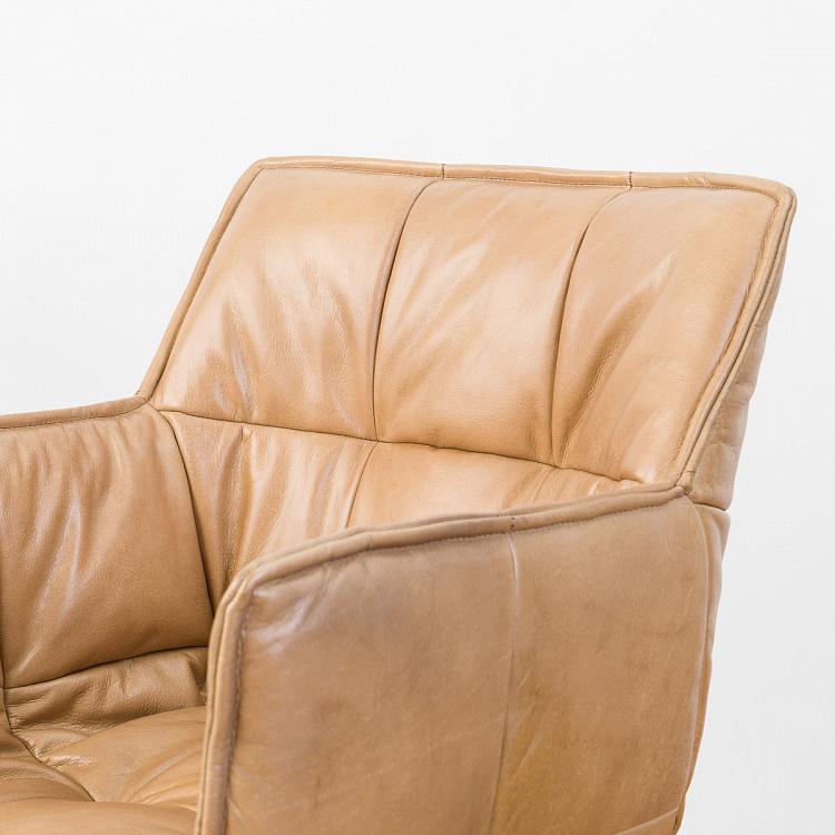 Кресло Центр, латунные ножки Center Armchair, Hammer Brass RM