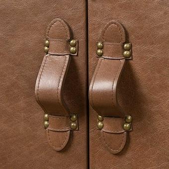 Барный шкаф-сундук Voyage Chest Sideboard RM натуральная кожа Brown Franco