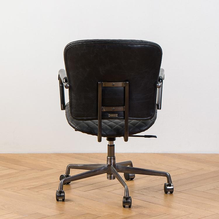 Рабочее кресло Милан, чёрные подлокотники Ufficio Milano Armchair, Black Wood D