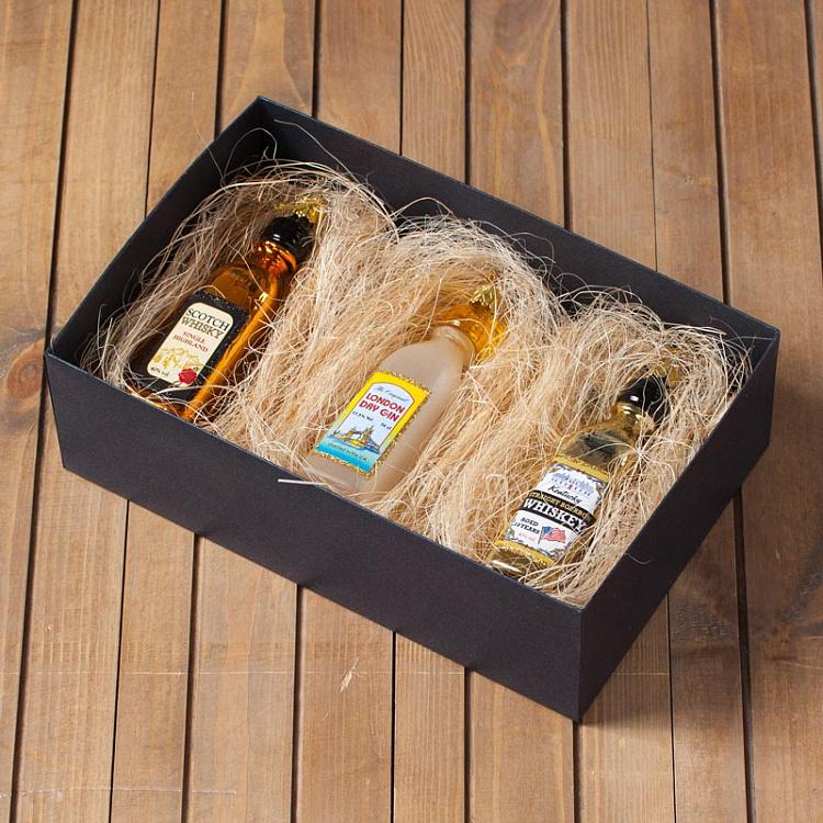 Мужской подарочный набор из трёх ёлочных игрушек в коробке № 2 Gentleman's Gift Set №2