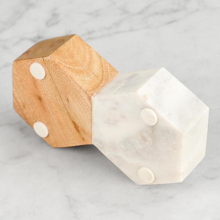 Набор для специй из мрамора и дерева манго с ложечкой Set Of 2 Salt And Pepper Marble And Mango Wood