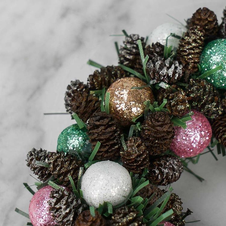 Новогодний венок с шишками и перламутровыми шарами 2, M Wreath Bagel 2 Medium