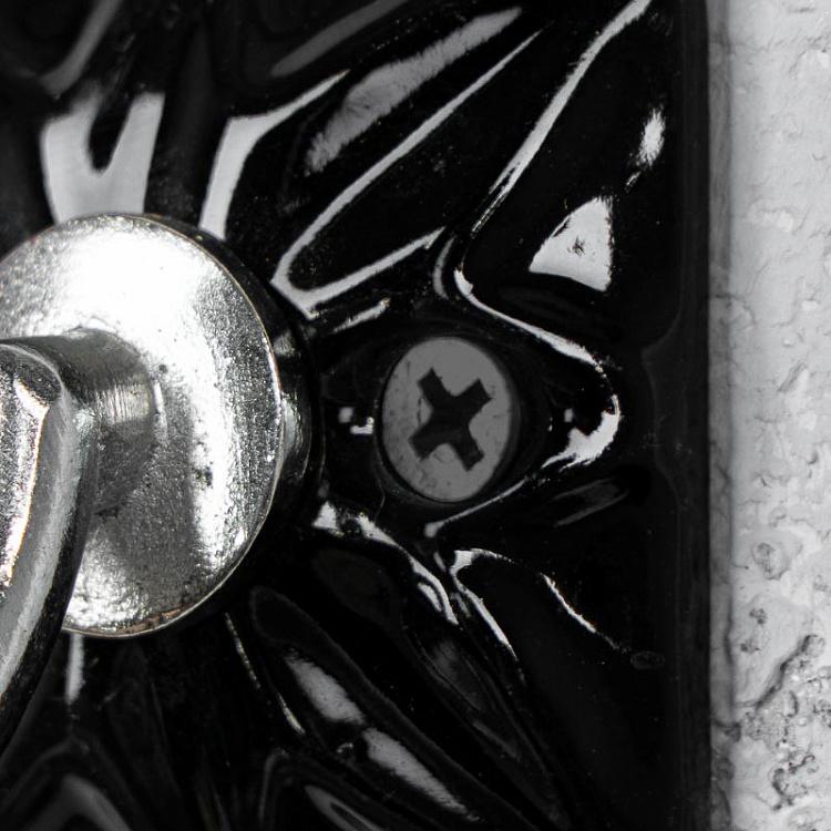 Чёрный крючок Париж Paris Black Hook