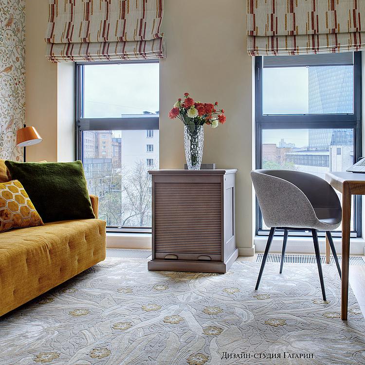 Искусственный георгин бело-зелёный Dahlia White Green 48 cm