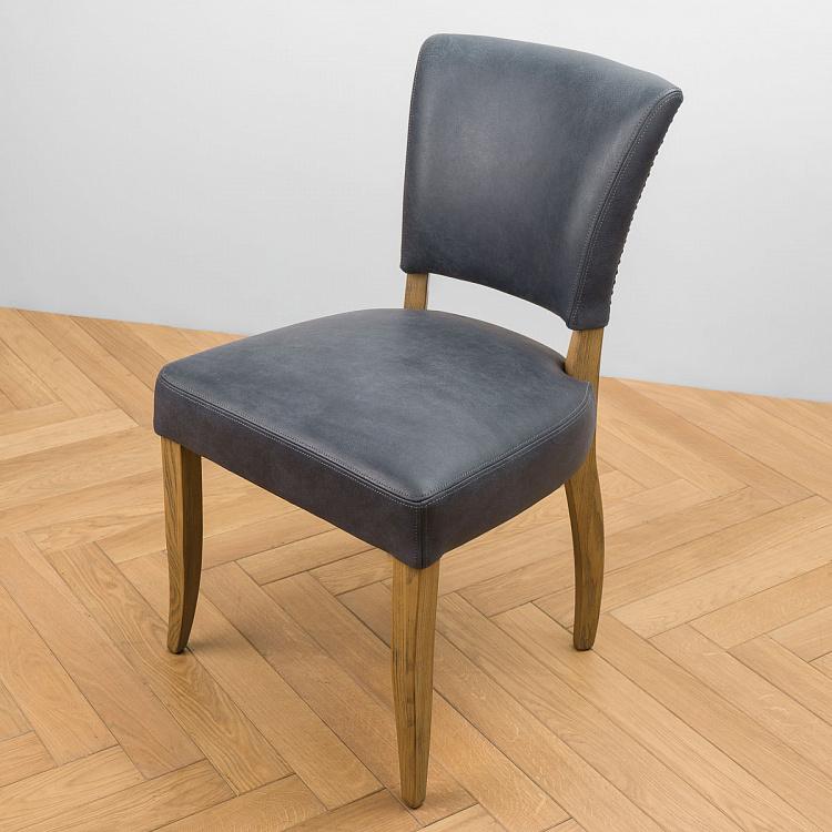 Стул Мами с заклёпками, светлые ножки Mami Dining Chair With Studs, Oak Brown