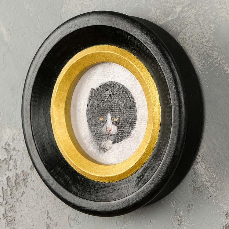 Картина в круглой раме Чёрно-белый кот Black And White Cat Painting In Round Frame