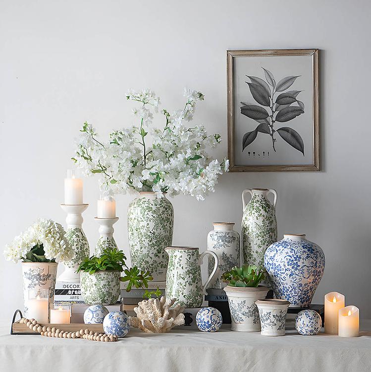 Ваза с синей цветочной росписью Ceramic Vase Blue Painted