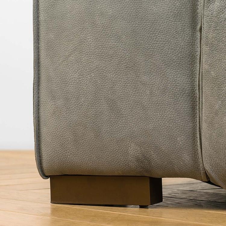 Трёхместный кожаный диван Сити, ножки цвета латуни City 3 Seater, Brass Metal Leather RM