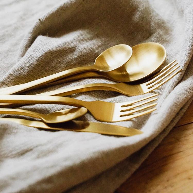 Набор из четырёх столовых приборов матовый золотой Set Of 4 Cutlery Matt Gold