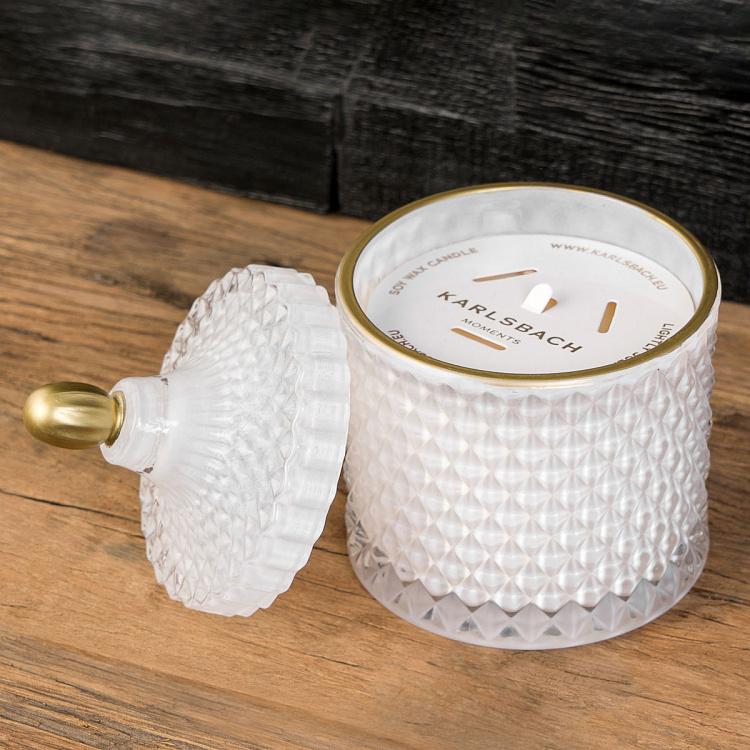 Аромасвеча в белом фасетном стакане Шёлковый цветок, S Aroma Candle In White Faceted Glass Silk Flower Small