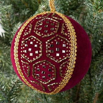 Gold Pattern Textile Ball Red 9 cm