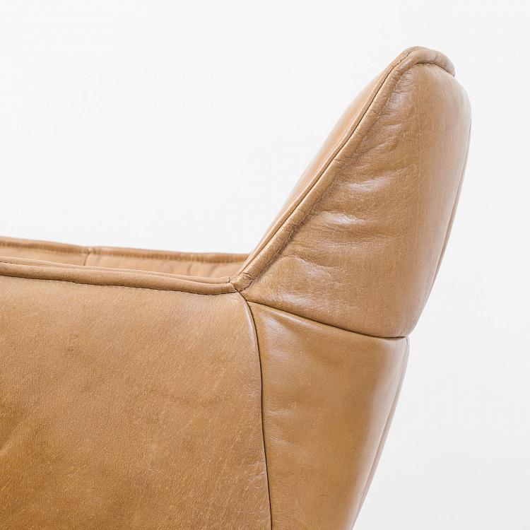 Кресло Центр, латунные ножки Center Armchair, Hammer Brass RM