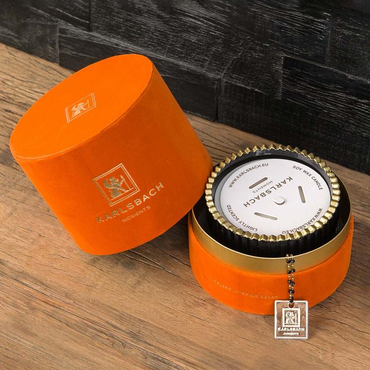 Аромасвеча в чёрном рифлёном стакане Блу Колье Дрифтвуд, S Aroma Candle In Black Striped Glass Blue Collier Driftwood Small