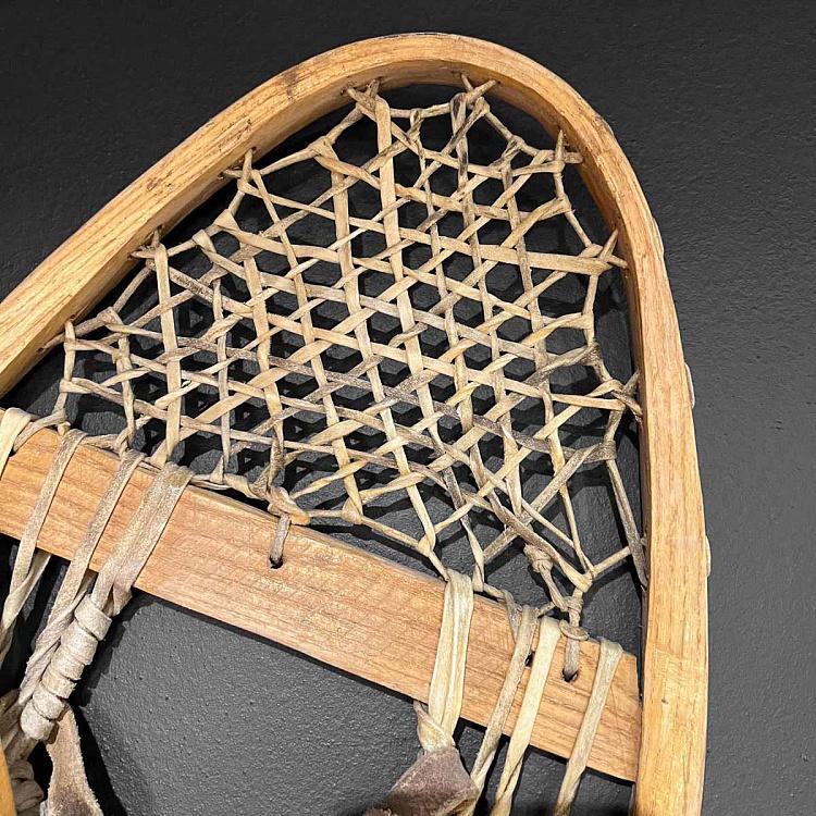 Винтажная пара канадских снегоступов 6 Vintage Pair of Canadian Snowshoes 6