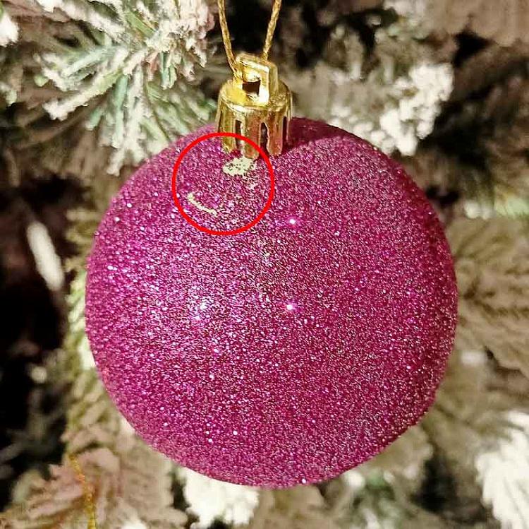 Набор из двенадцати разноцветных ёлочных шаров дисконт Mix Box Of 12 Multi 7 cm discount