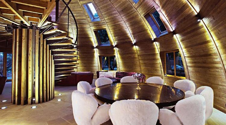 Дерево, технологии и много фантазии в выпуске журнала Мир & Dom