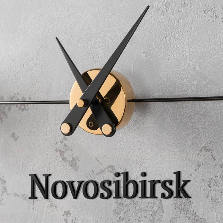 Настенные часы с четырьмя часовыми поясами Мир, латинские буквы World 4 Centered Clock Latin