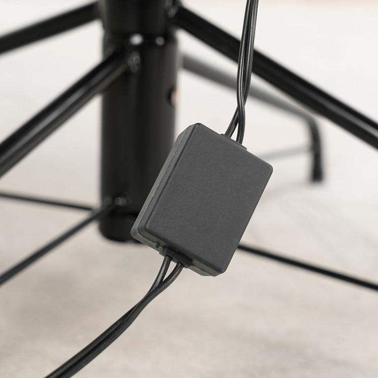 Искусственная новогодняя ёлка с led-гирляндой, 225 см 550 Led Light Pine Tree Green 225 cm