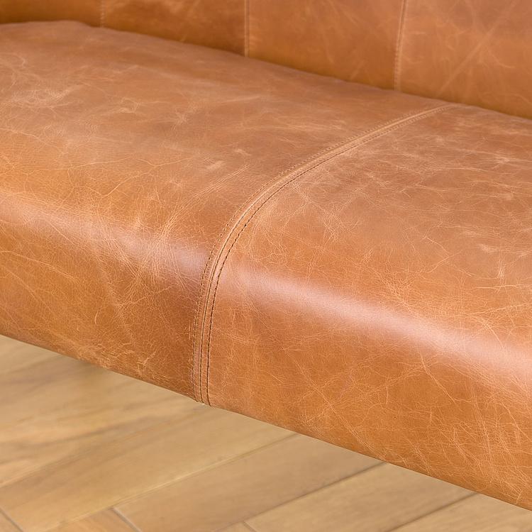 Двухместный кожаный диван Маршал, песочные ножки Marshall 2 Seater, Oak Sandwashed Leather