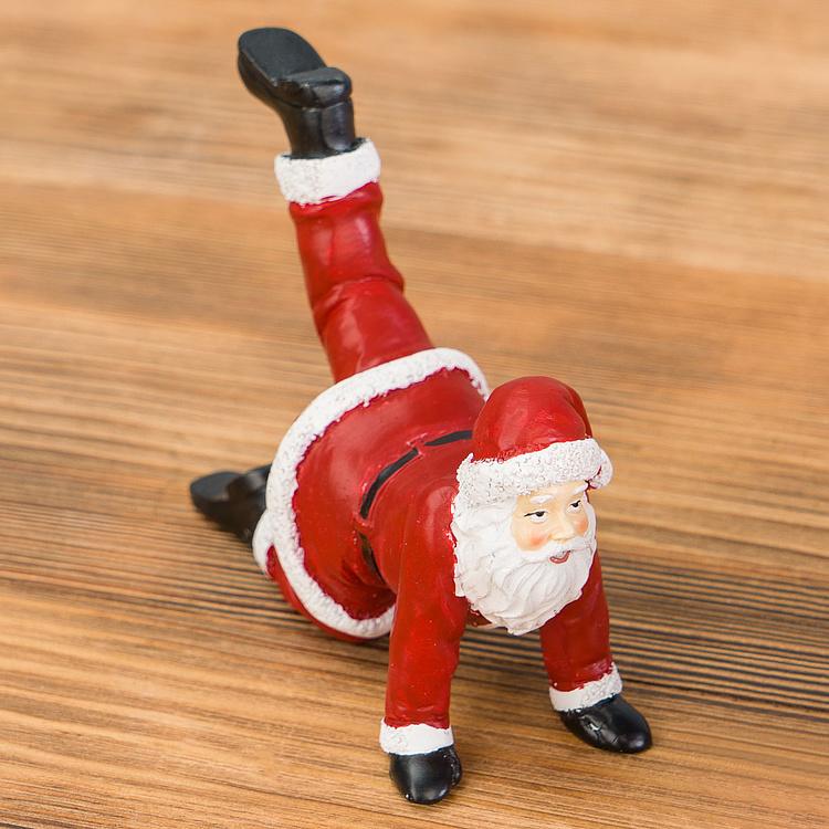 Набор из четырёх новогодних фигурок Санта в асанах йоги Set Of 4 Yoga Santas Red 12,5 cm
