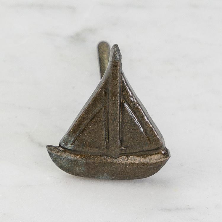 Мебельная ручка Парусник латунного цвета Sailboat Knob Brass Antique