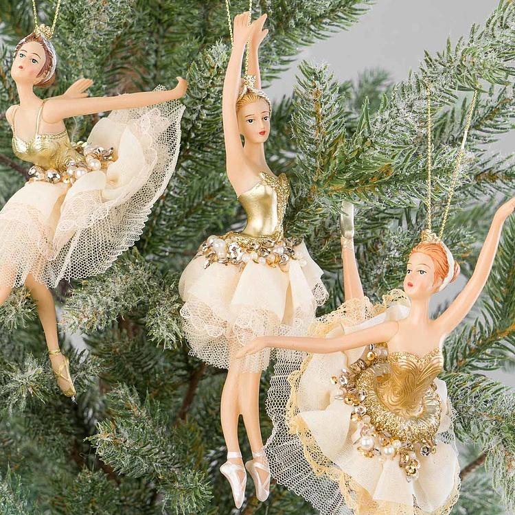 Набор из трёх ёлочных игрушек Балерины в платьях с жемчугом Set Of 3 Fabric Pearl Ballerinas White Gold 19 cm