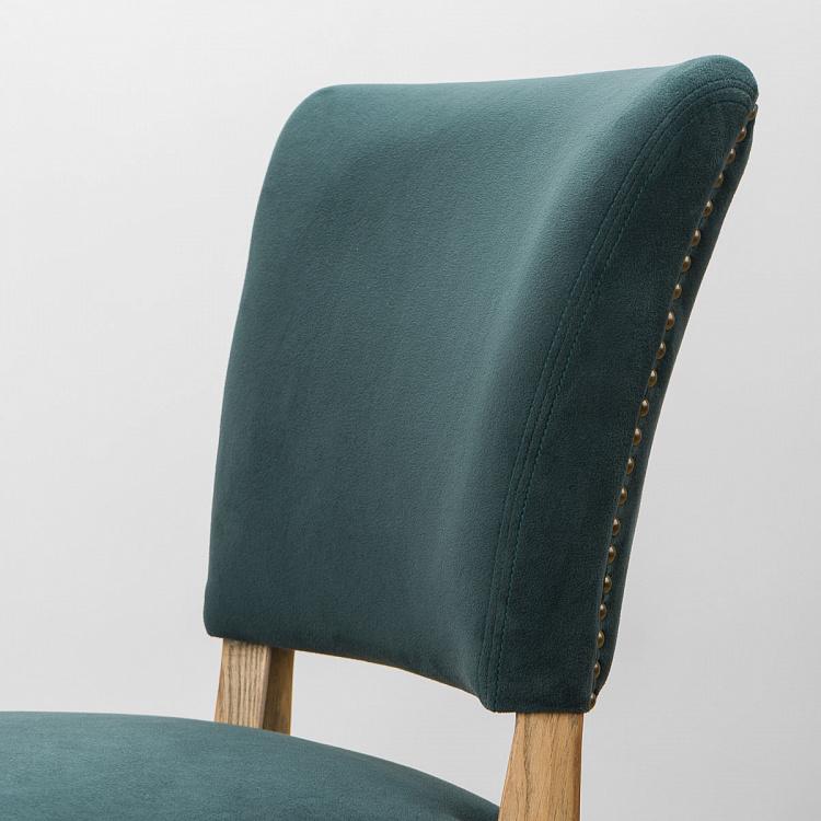 Стул Мами с заклёпками, светлые ножки Mami Dining Chair With Studs, Oak Brown