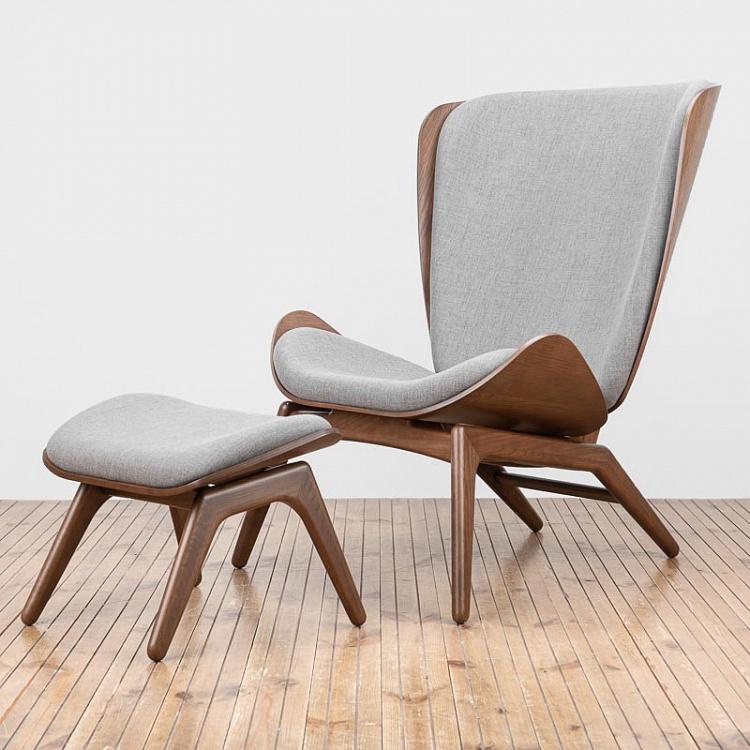 Кресло Читатель, тёмные ножки  The Reader Wing Chair, Dark Oak