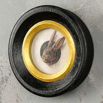 Gray Hare Painting In Round Frame