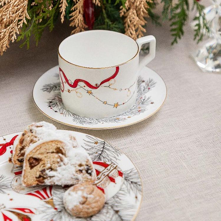 Чайная пара Новогодняя с красной лентой на чашке New Year Pine Tea Cup And Saucer