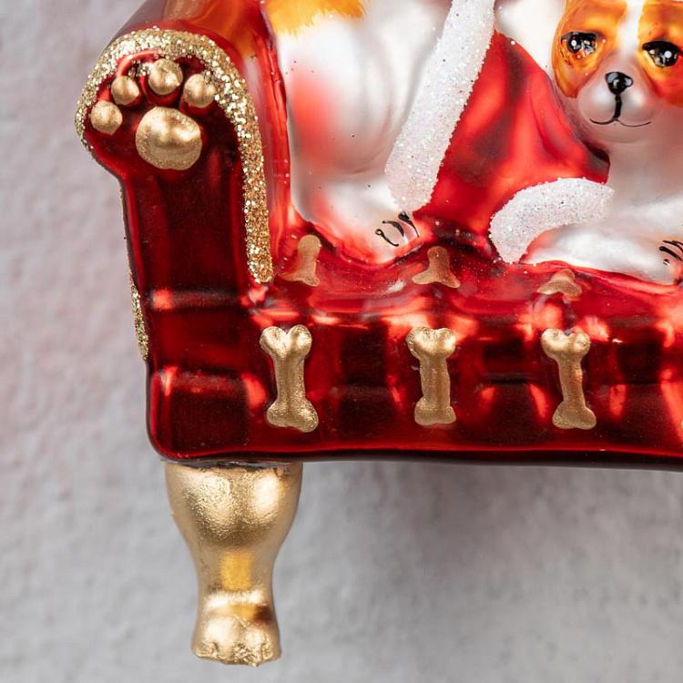 Ёлочная игрушка Собака в кресле Glass Xmas Dog In Sofa Chair Red 11 cm