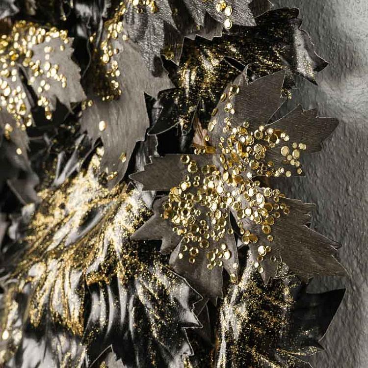 Новогодний позолоченный венок с чёрными кленовыми листьями Gilt Maple Leaf Wreath Black Gold 60 cm