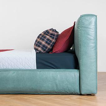 Двуспальная кровать Arizona Double Bed RM натуральная кожа Teal Master