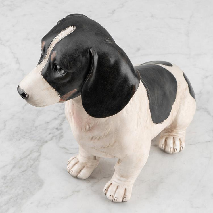 Статуэтка Сидящая чёрно-белая собака Sitting Dog Black And White