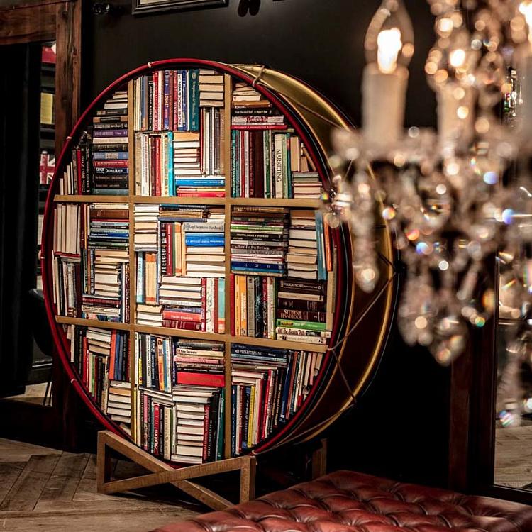 Деревянный стеллаж в виде барабана с латунным обрамлением на подставке, L Regiment Brass Drum Bookcase Large With Stand