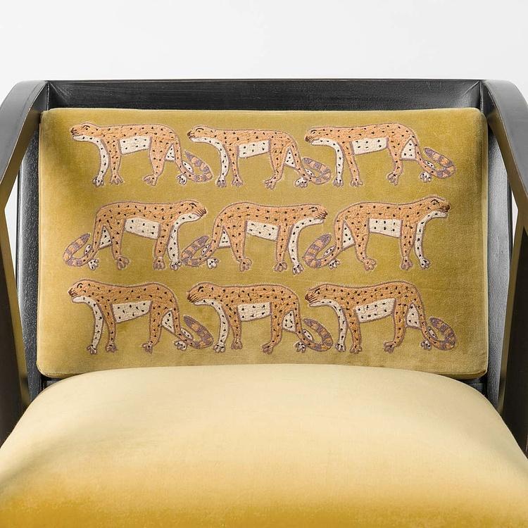 Кресло бархатное Сафари Embroidered Armchair