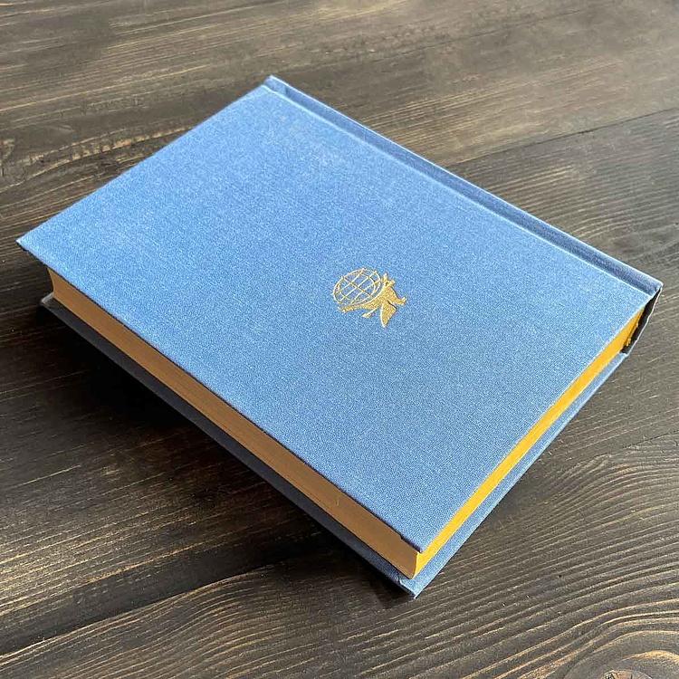 Винтажная книга Библиотека всемирной литературы, том 126-3. Александри В. Эминеску М. Кошбук Дж. Караджале И.-Л. Славич И. Vintage Book World Literature Library 126-3