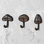 Набор из 3-х крючков Set Of 3 Hooks Mushrooms Cast Iron
