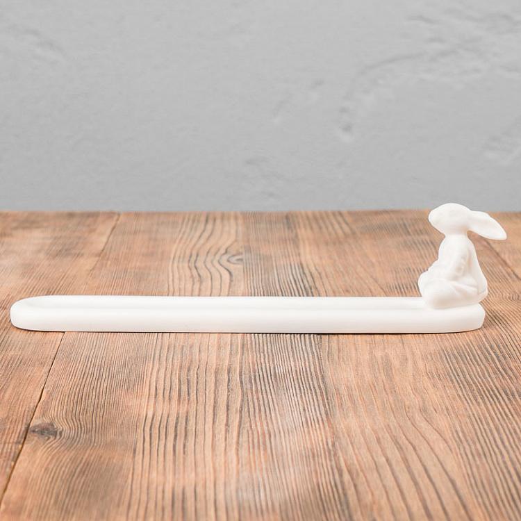 Подставка для благовоний цвета слоновой кости Медитирующий кролик Meditating Rabbit Incense Stand Ivory