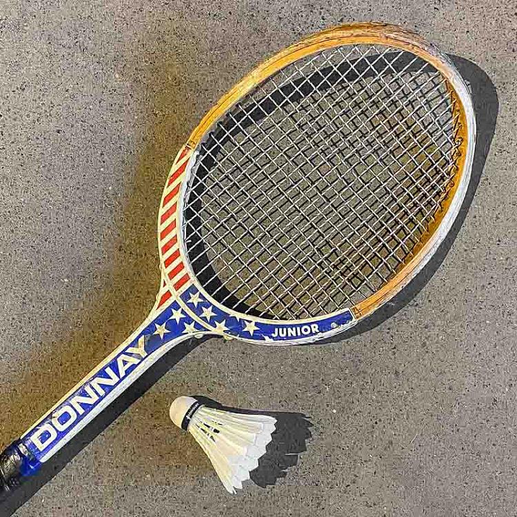Винтажная ракетка и воланчик 6 Vintage Racket And Shuttlecock 6