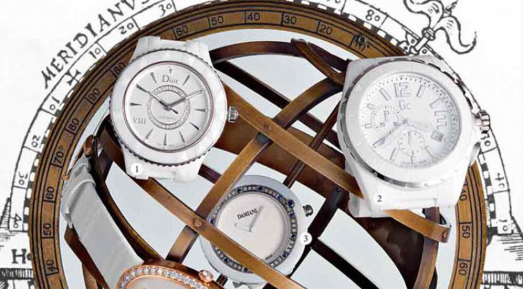 Глобус на страницах журнала Conde Nast Traveller