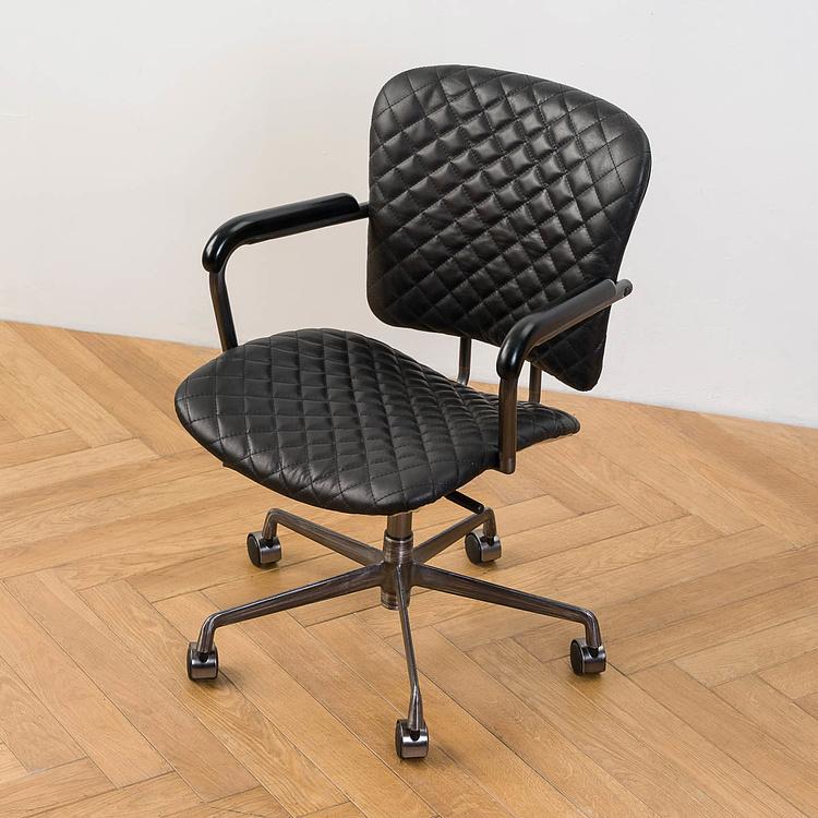 Рабочее кресло Милан, чёрные подлокотники Ufficio Milano Armchair, Black Wood D